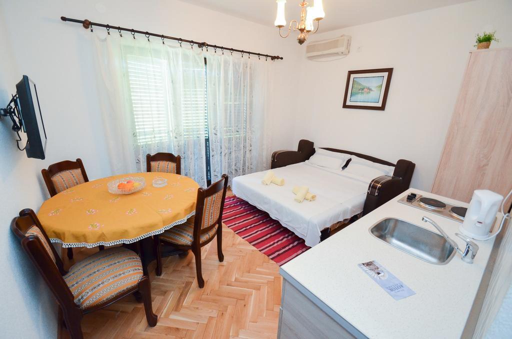 Apartments Ceklin Kotor Kültér fotó