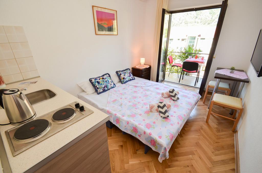 Apartments Ceklin Kotor Kültér fotó